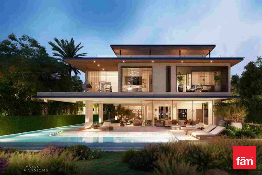 5 bedroom villa in Elysian Mansions, photograph 1 of 12