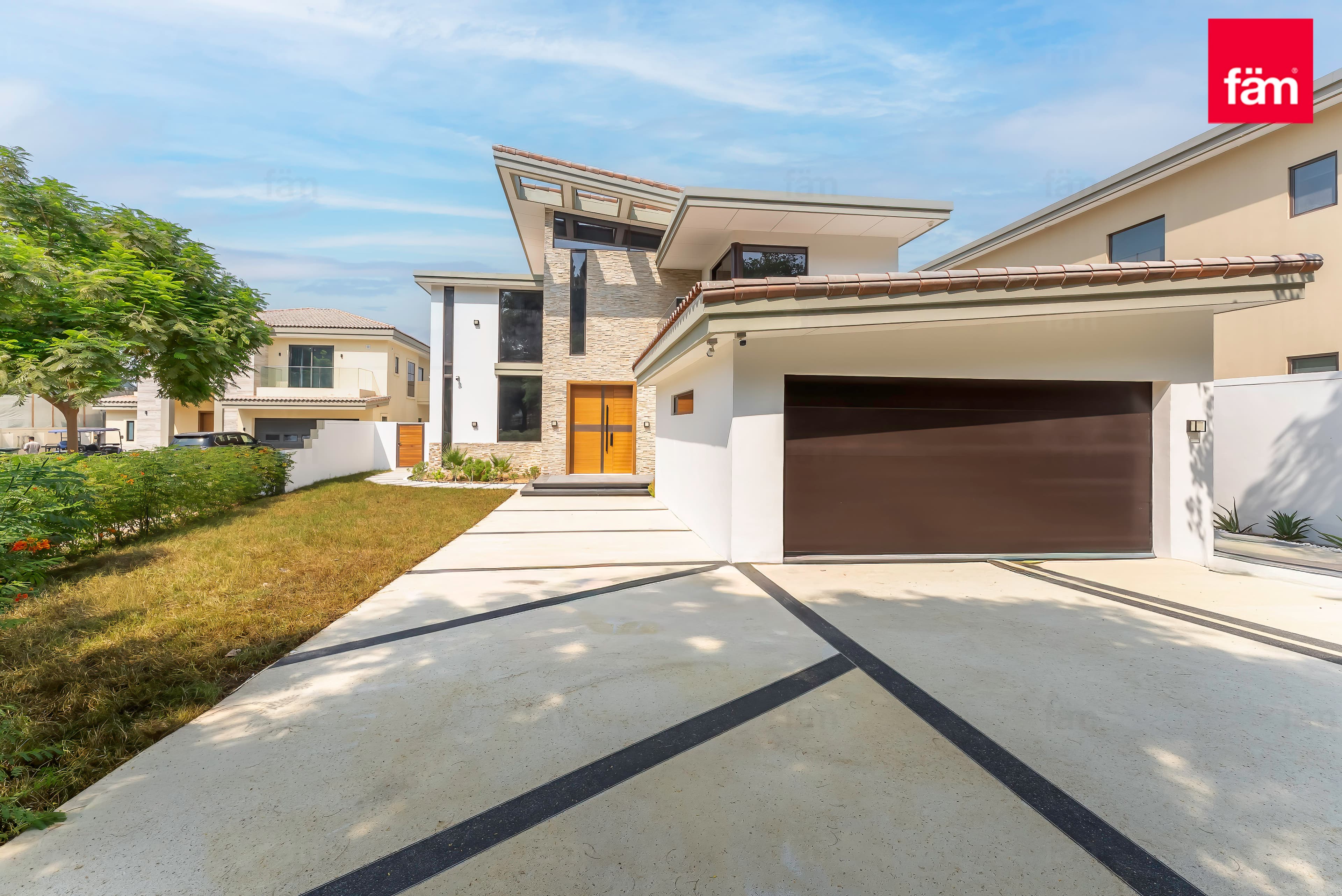 7 bedroom villa in Sanctuary Falls, photograph 12 of 17