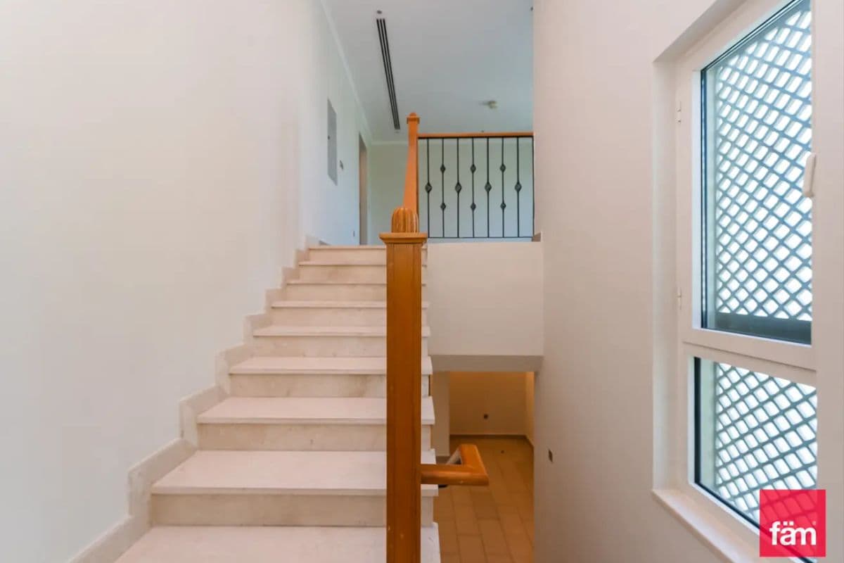 3 bedroom villa in District 7, photograph 7 of 16