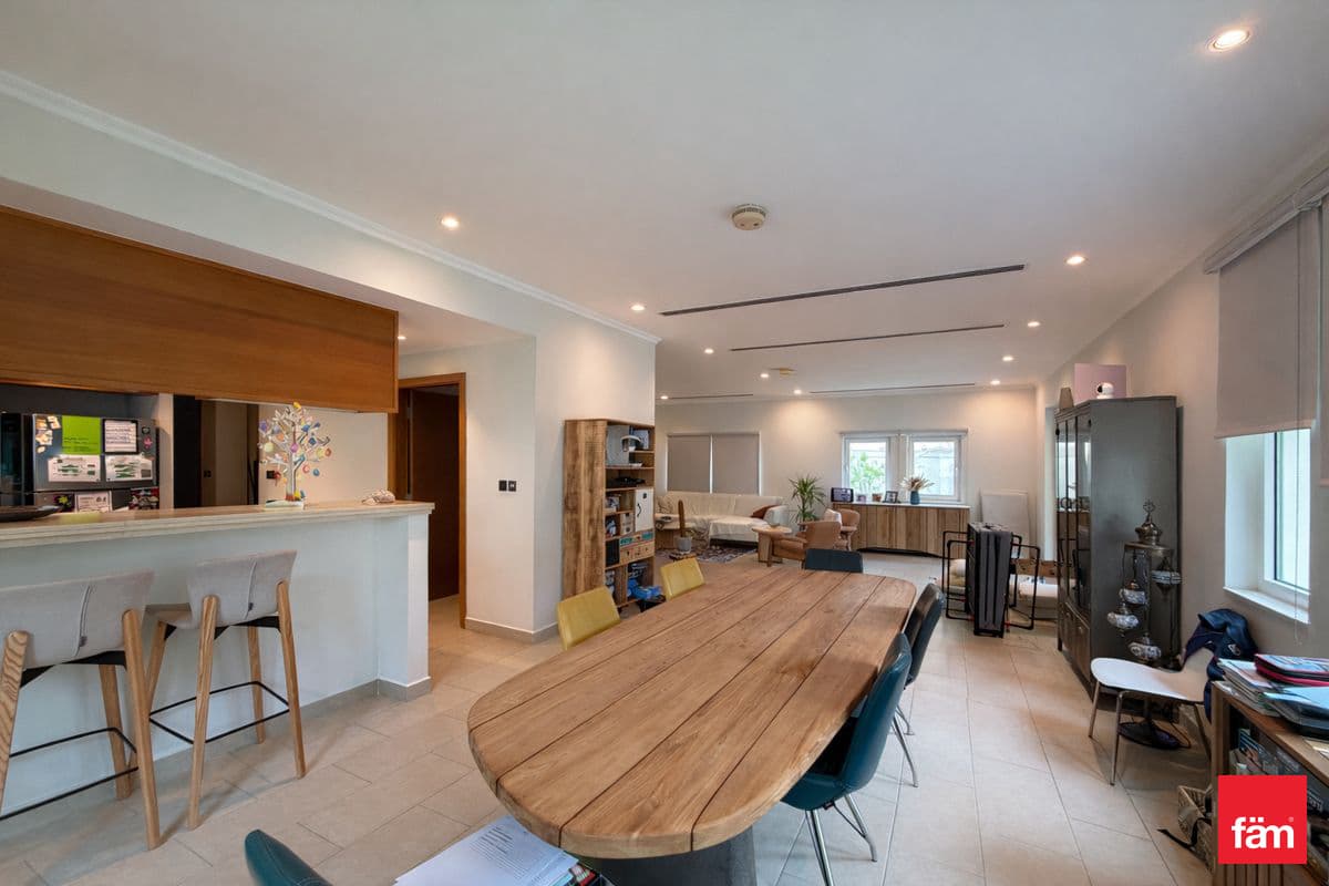 3 bedroom villa in District 7, photograph 5 of 16