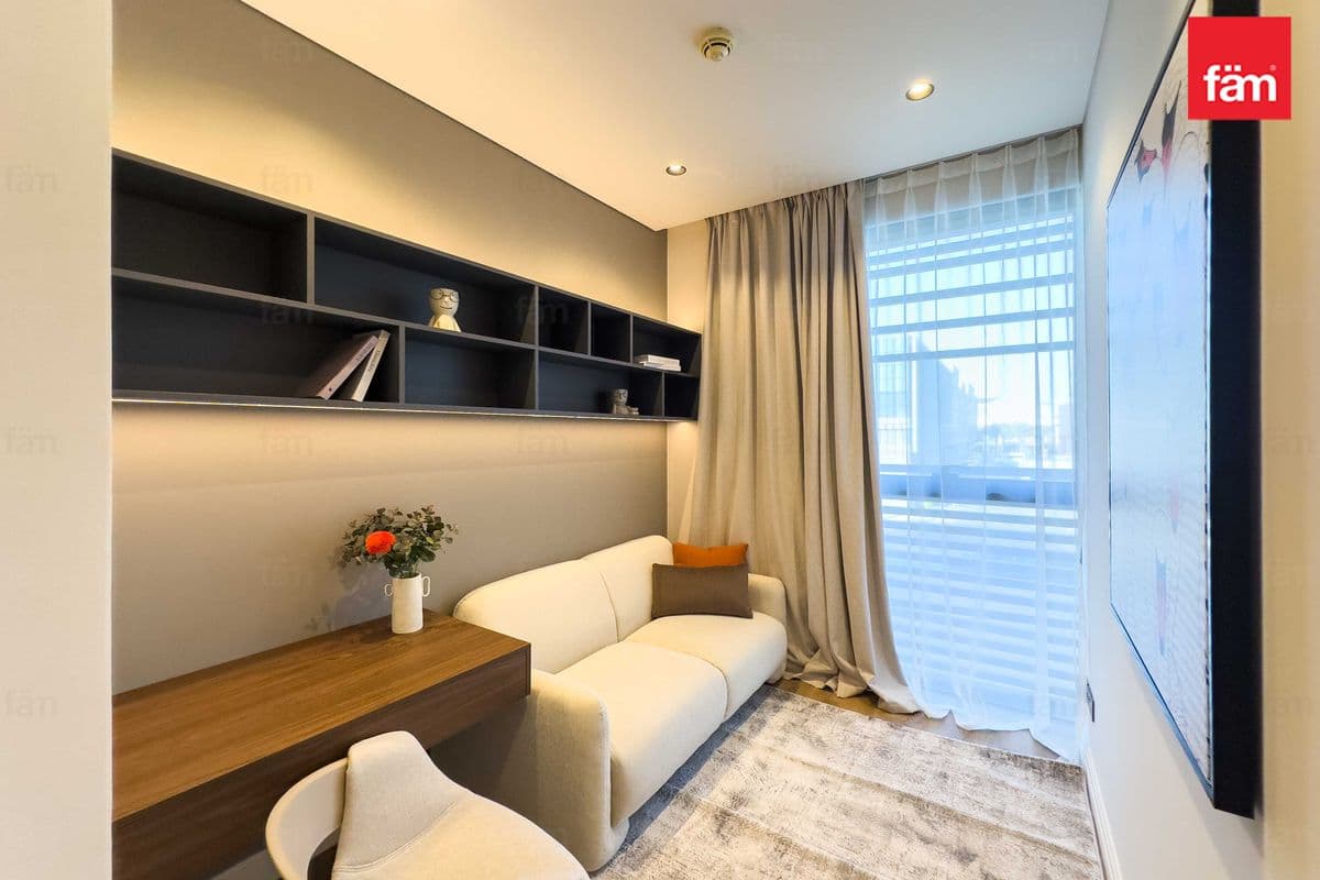2 bedroom apartment in City Walk Building 9, photograph 14 of 20