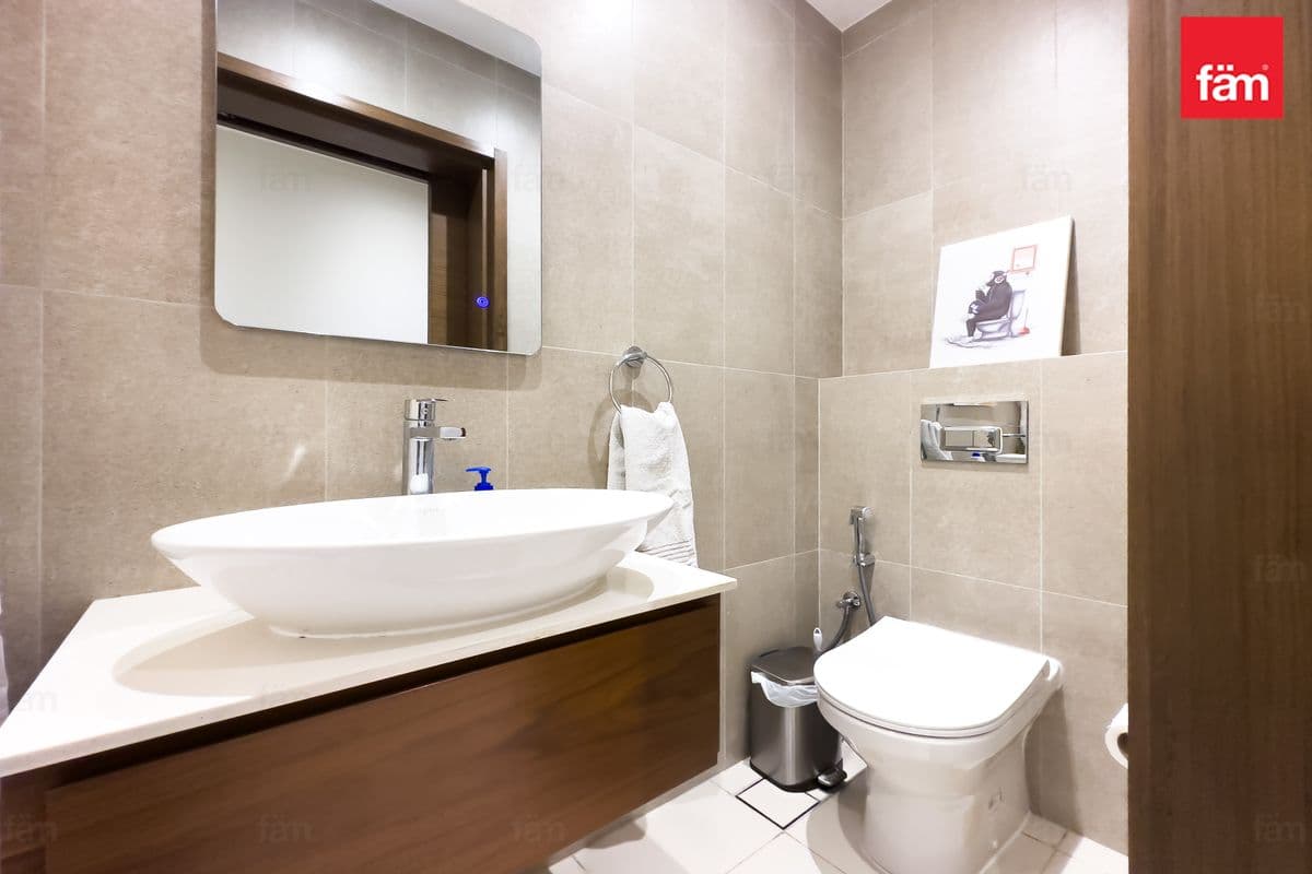 3 bedroom apartment in City Walk Building 2B, photograph 12 of 20