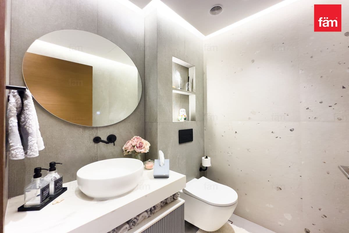 3 bedroom apartment in City Walk Building 2B, photograph 17 of 20