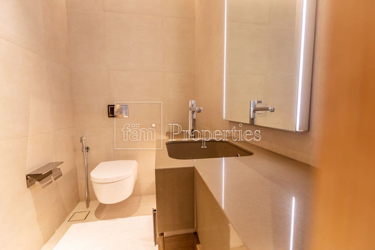 2 bedroom apartment in Jumeirah Gate Tower 2, photograph 12 of 15