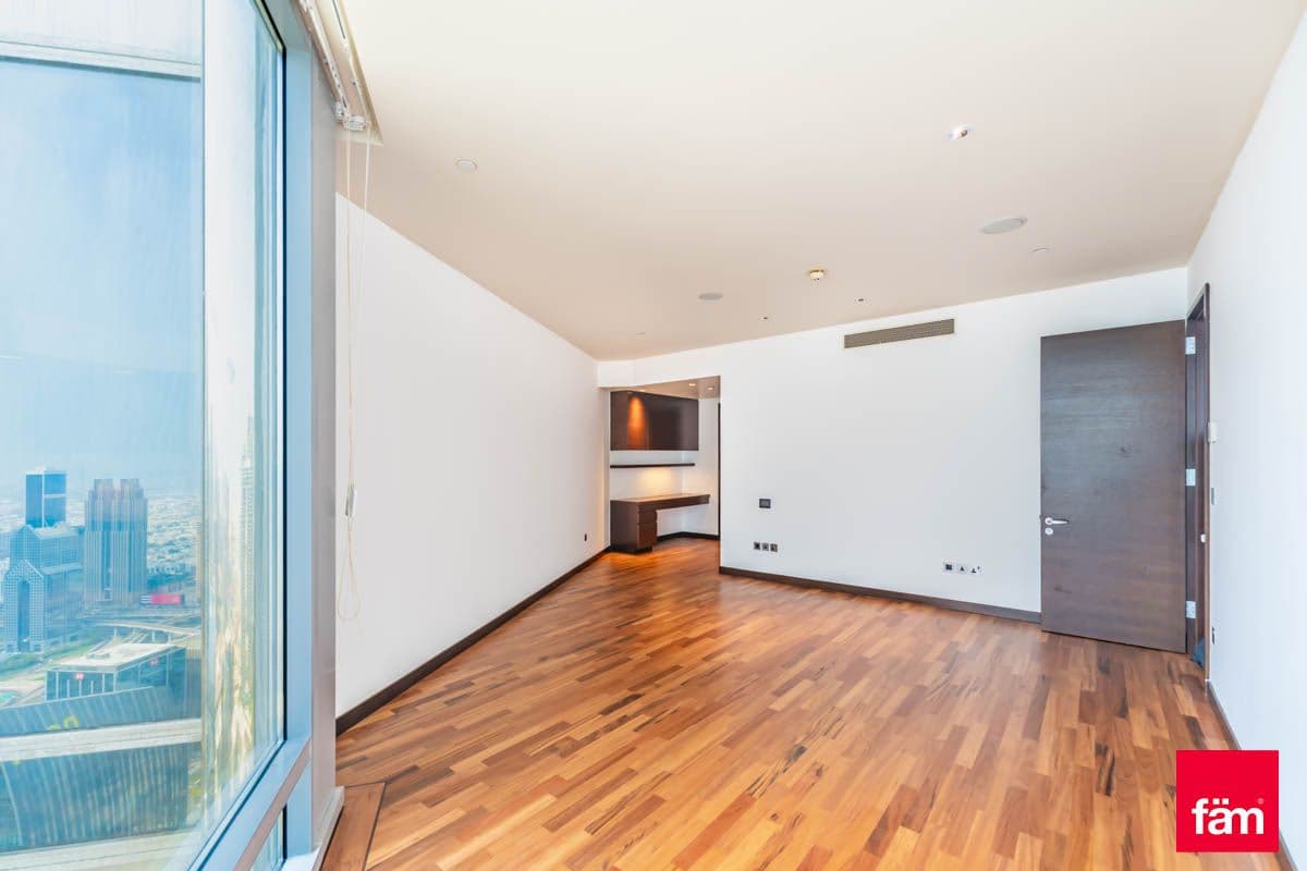 2 bedroom apartment in Burj Khalifa, photograph 5 of 20