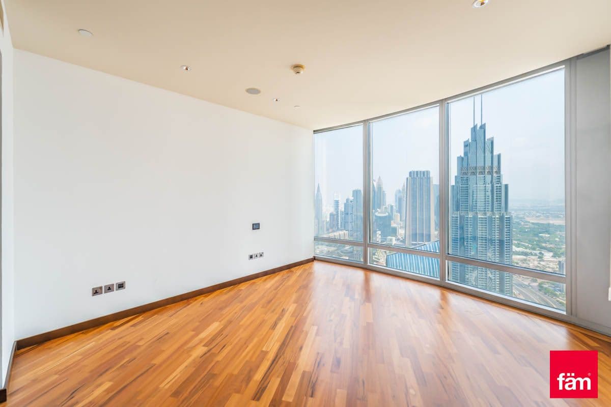 2 bedroom apartment in Burj Khalifa, photograph 12 of 20
