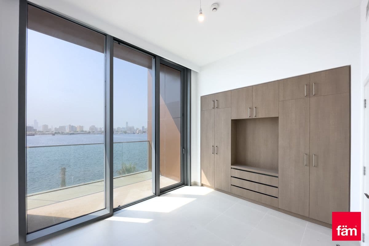 3 bedroom apartment in The Grand, photograph 9 of 20