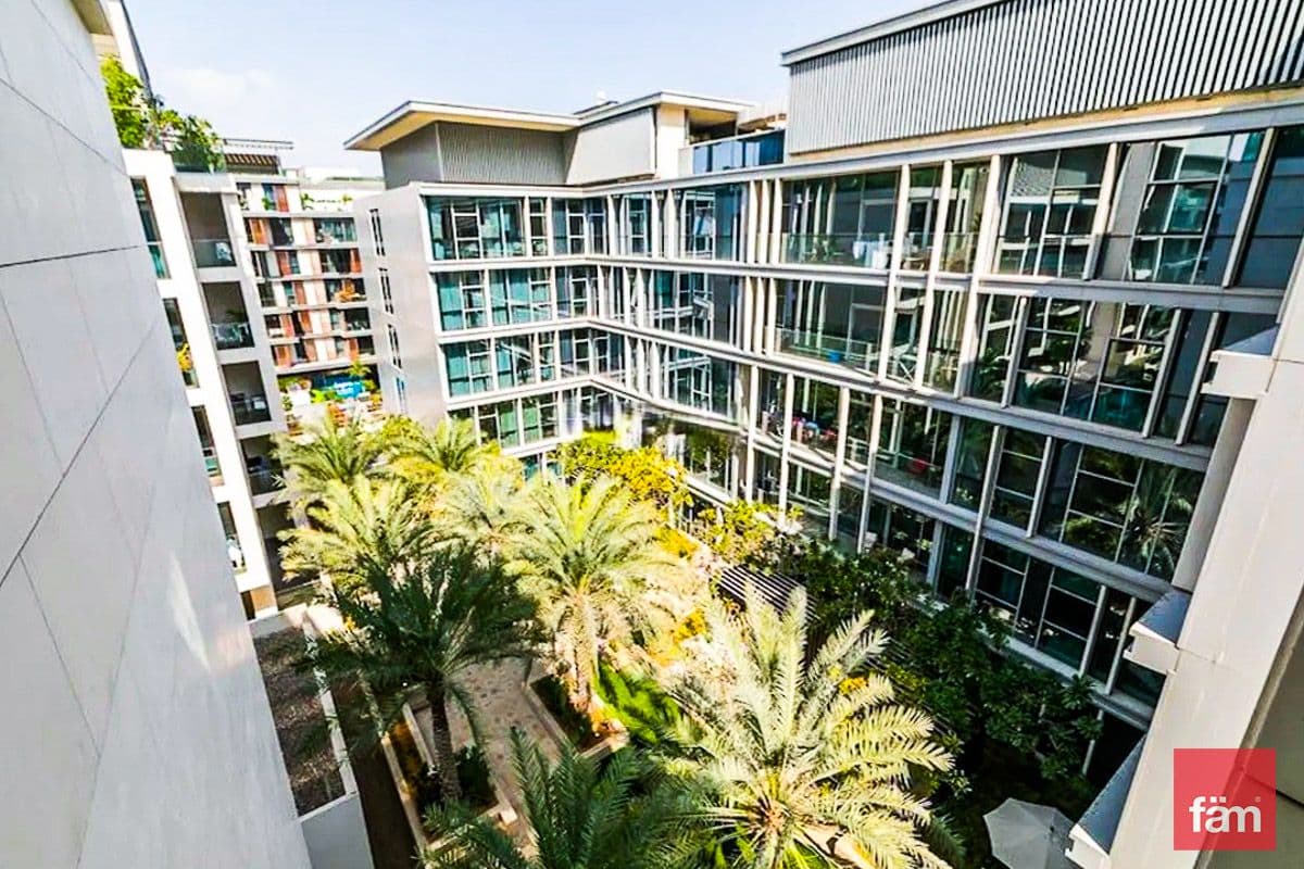 3 bedroom apartment in City Walk Building 21A, photograph 14 of 15