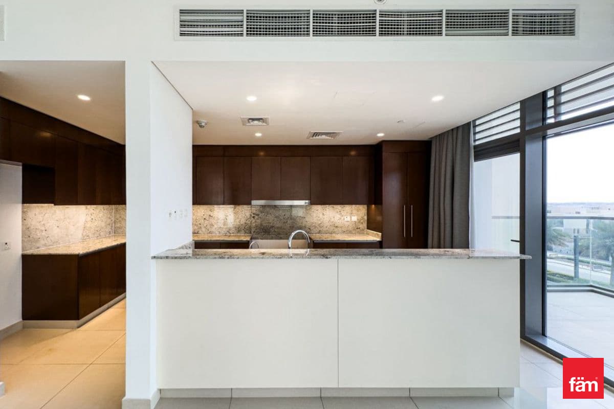 3 bedroom apartment in Mulberry I A2, photograph 4 of 17