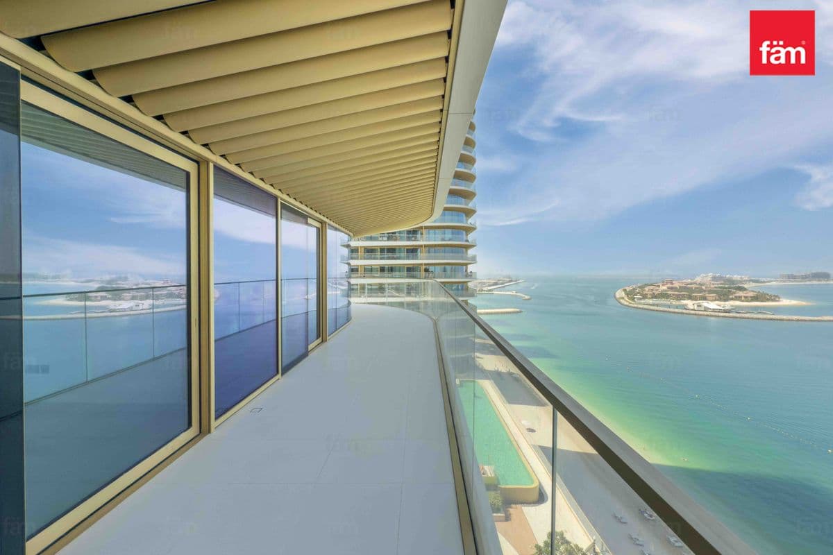 3 bedroom apartment in Grand Bleu Tower 1, photograph 6 of 20