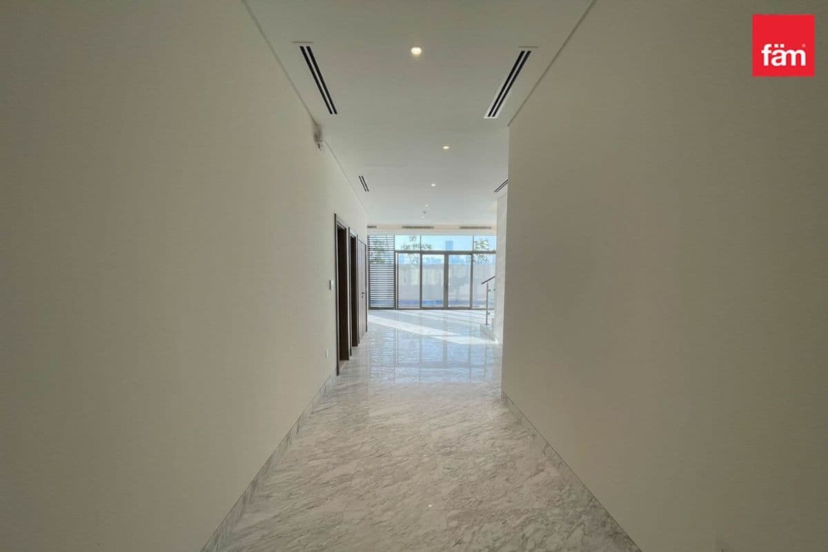 4 bedroom villa in B Villas at District One, photograph 4 of 15