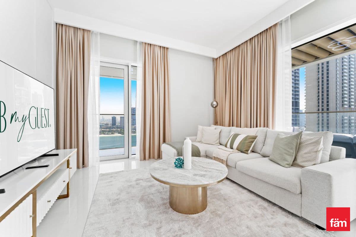 2 bedroom apartment in Grand Bleu Tower 1, photograph 15 of 20