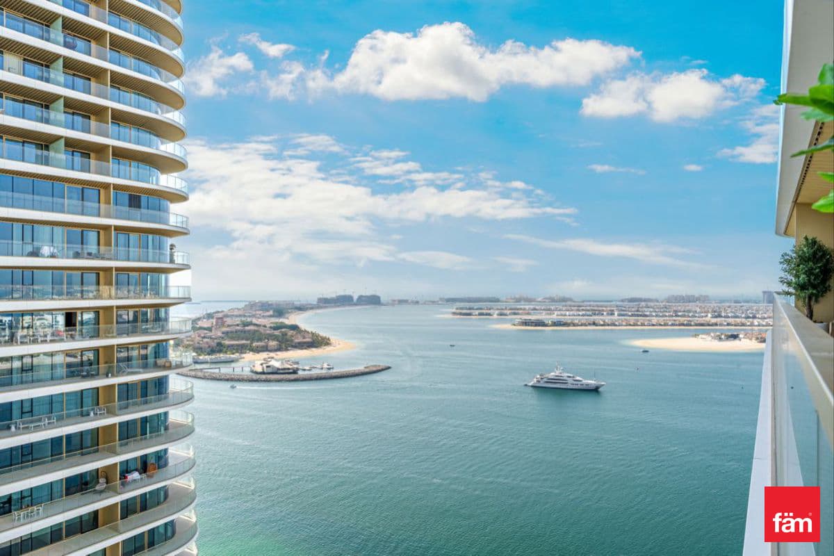 2 bedroom apartment in Grand Bleu Tower 1, photograph 18 of 20