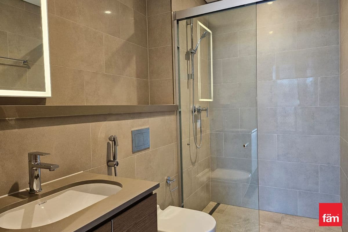 4 bedroom apartment in Sobha Hartland Waves Grande, photograph 15 of 18