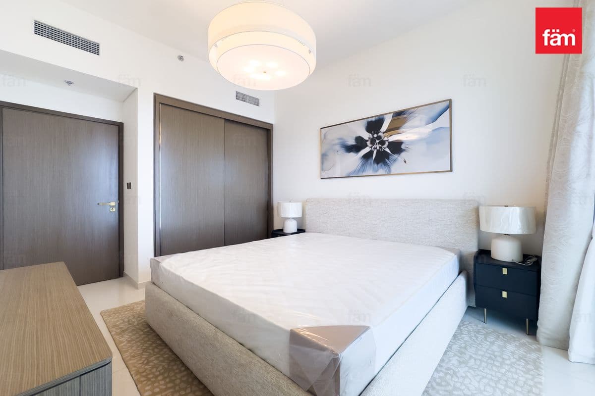2 bedroom apartment in Grand Bleu Tower 2, photograph 15 of 20