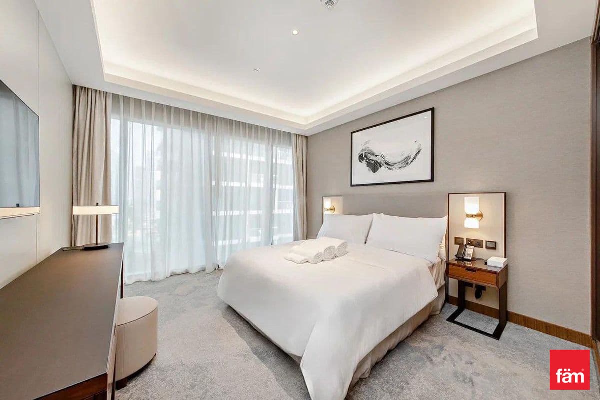 3 bedroom apartment in The Address Residences Dubai Opera Tower 2, photograph 12 of 19