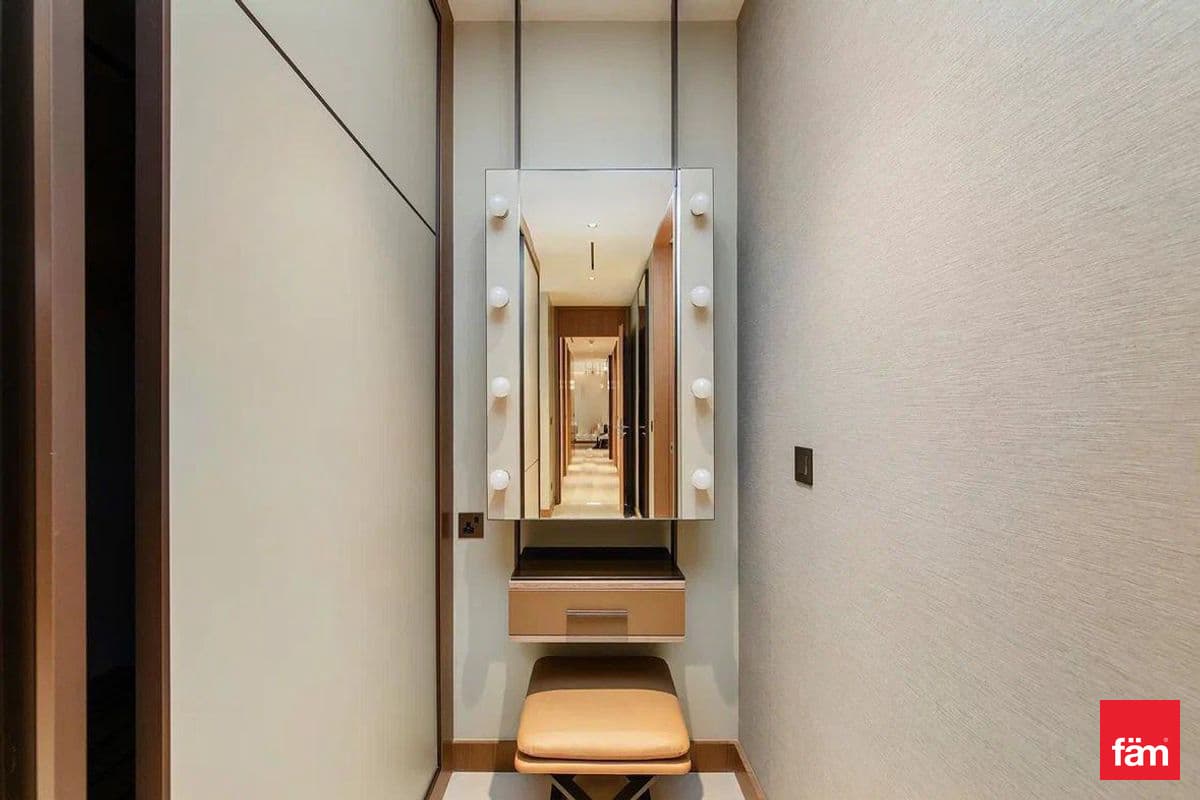 3 bedroom apartment in The Address Residences Dubai Opera Tower 2, photograph 15 of 19