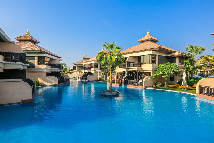 Anantara Residences, photograph 1 of 9