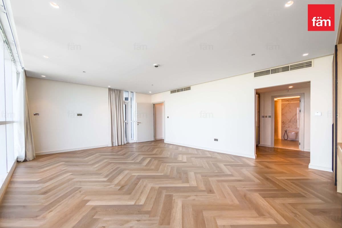 3 bedroom apartment in 23 Marina, photograph 17 of 20
