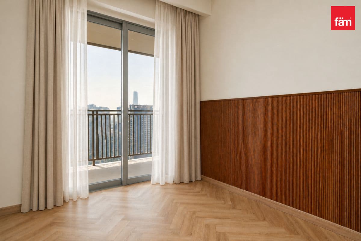 3 bedroom apartment in 5242 Tower 2, photograph 6 of 13