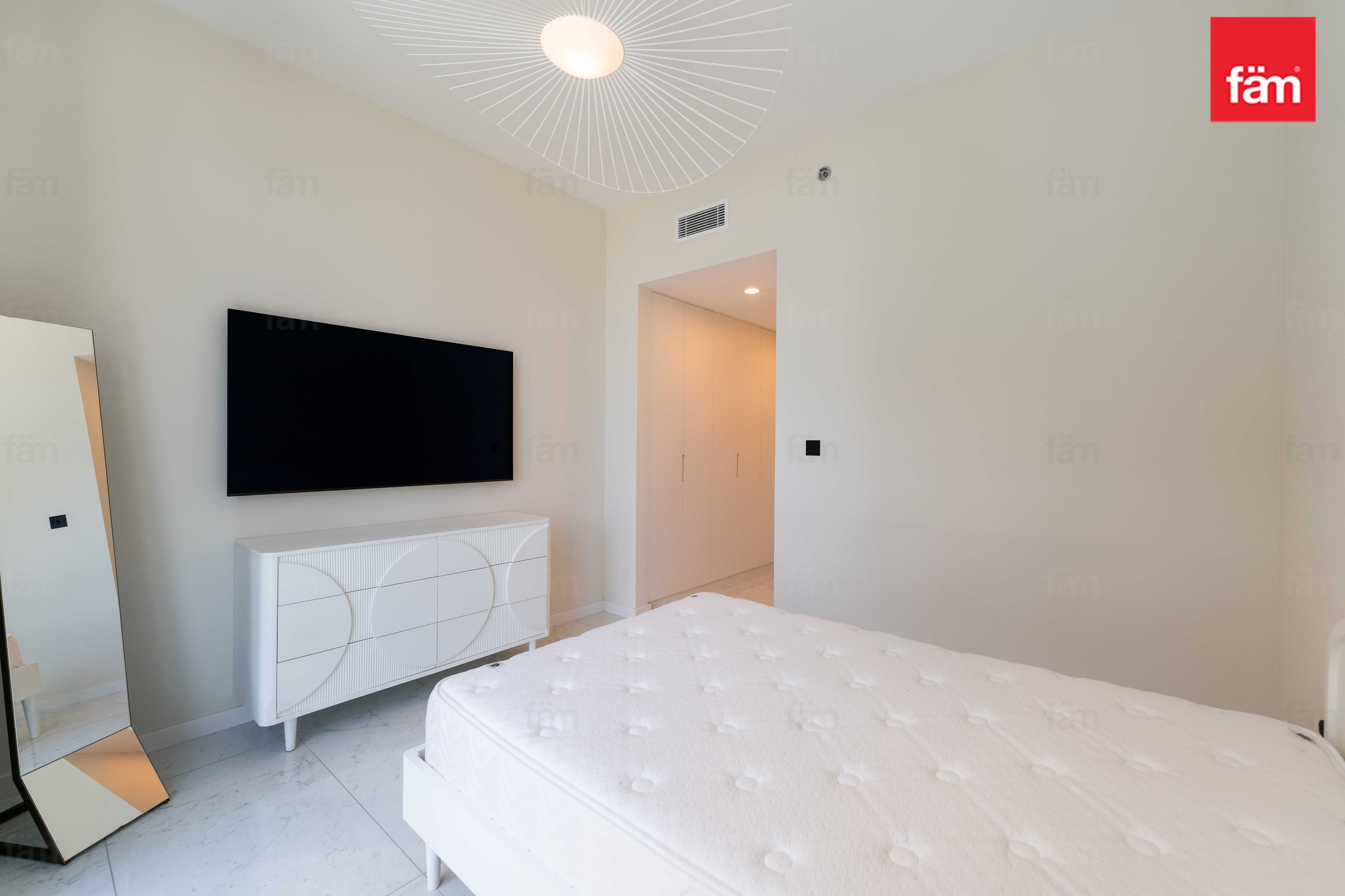 3 bedroom apartment in Acacia At Park Heights B, photograph 13 of 20