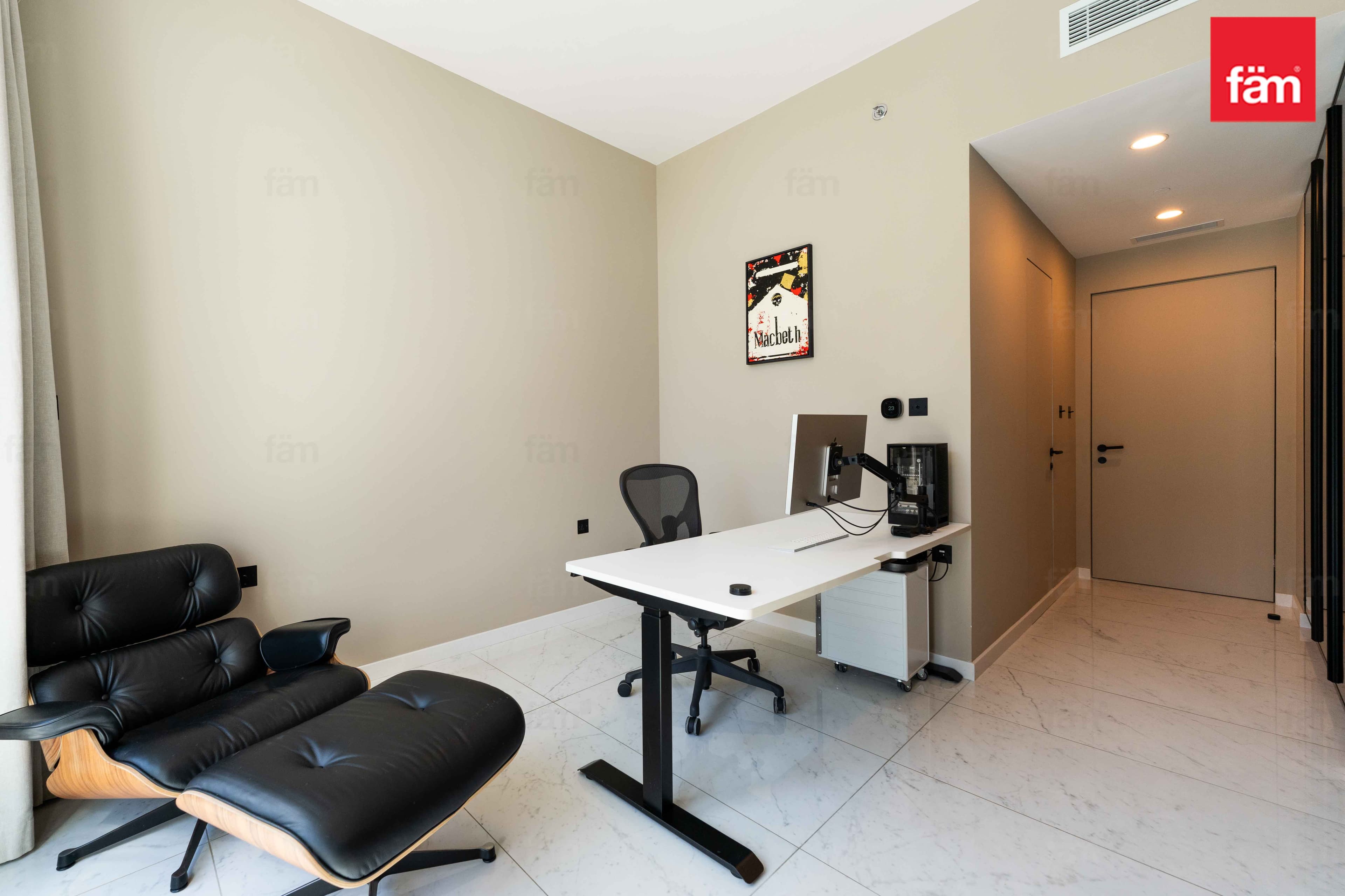 3 bedroom apartment in Acacia At Park Heights B, photograph 16 of 20