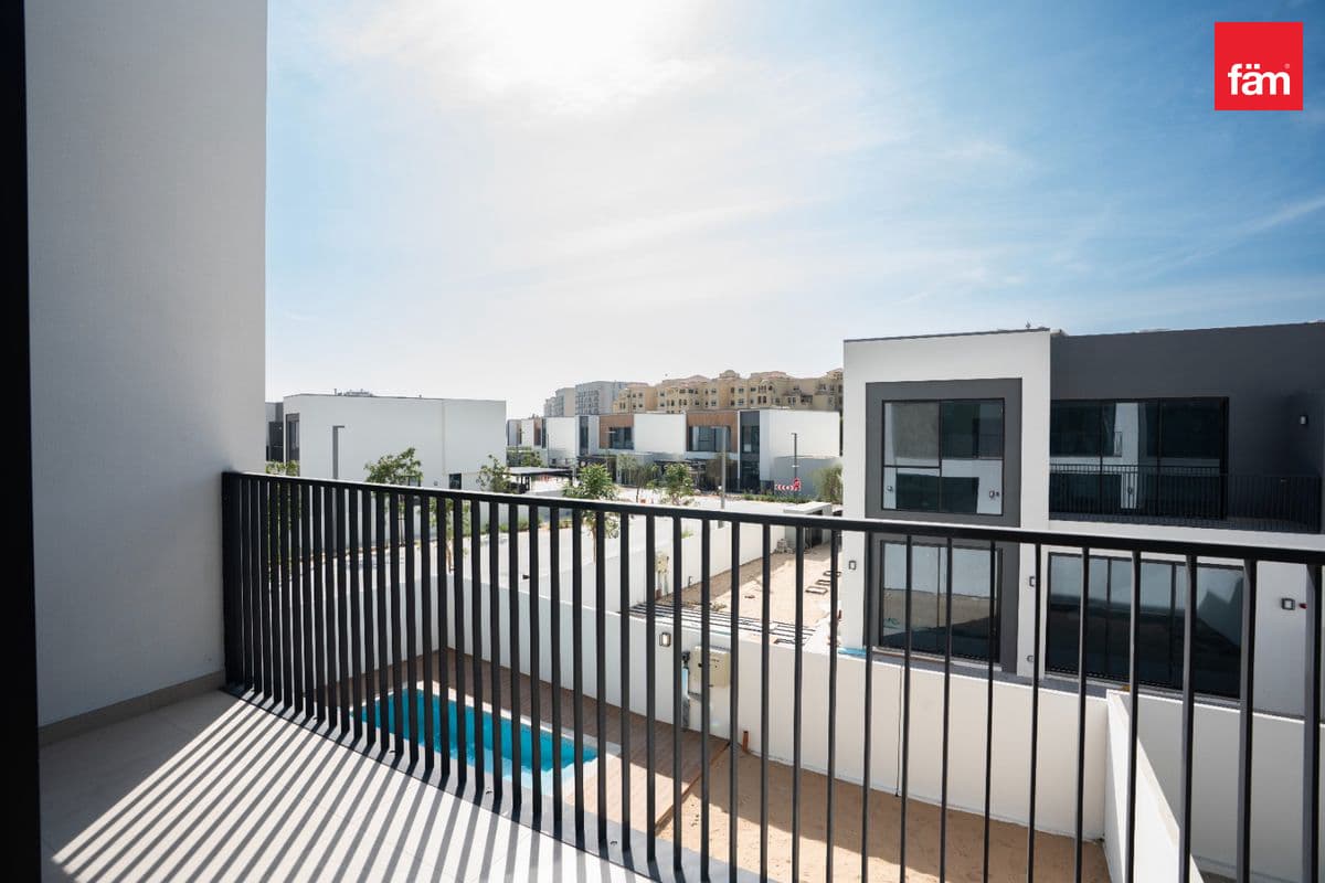 4 bedroom villa in Al Badia Villas, photograph 18 of 20