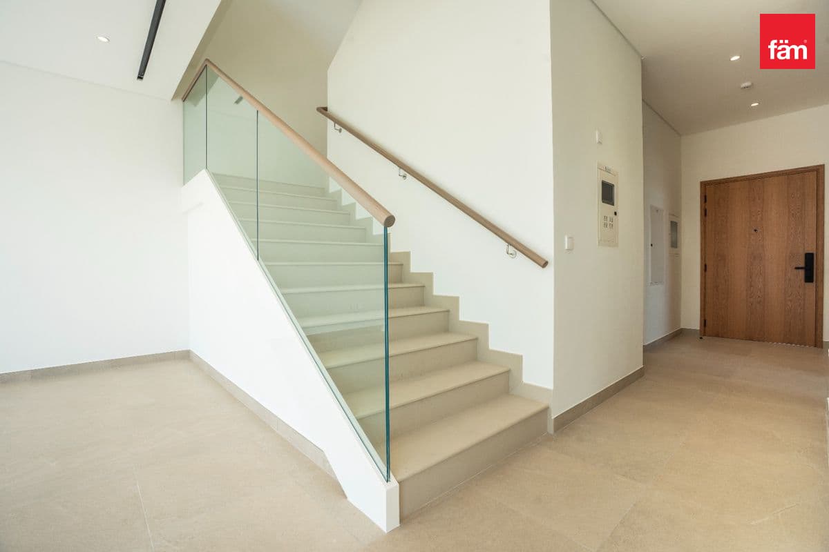 4 bedroom villa in Al Badia Villas, photograph 10 of 20