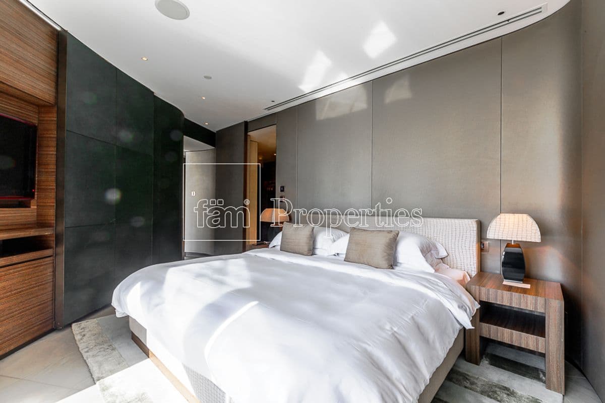 2 bedroom apartment in Armani Residence, photograph 14 of 20