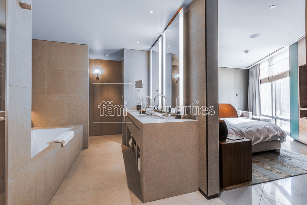 2 bedroom apartment in Armani Residence, photograph 15 of 20