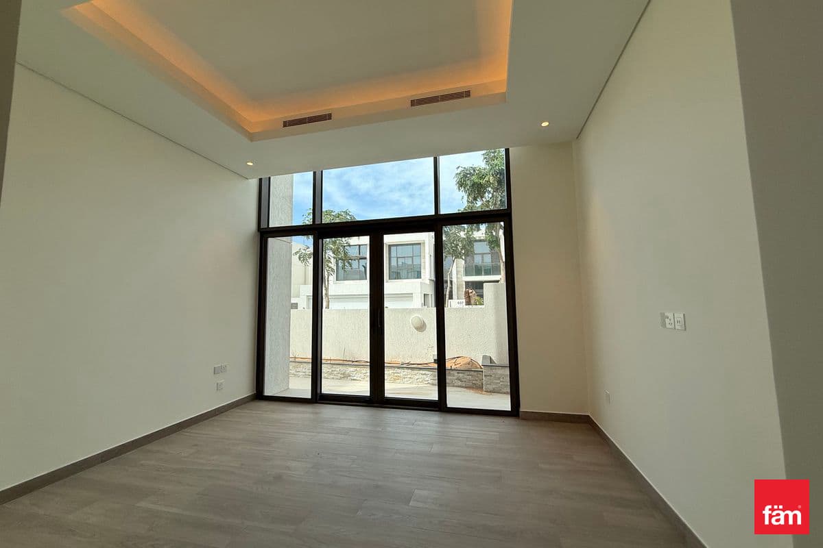 4 bedroom villa in B Villas at District One, photograph 4 of 20