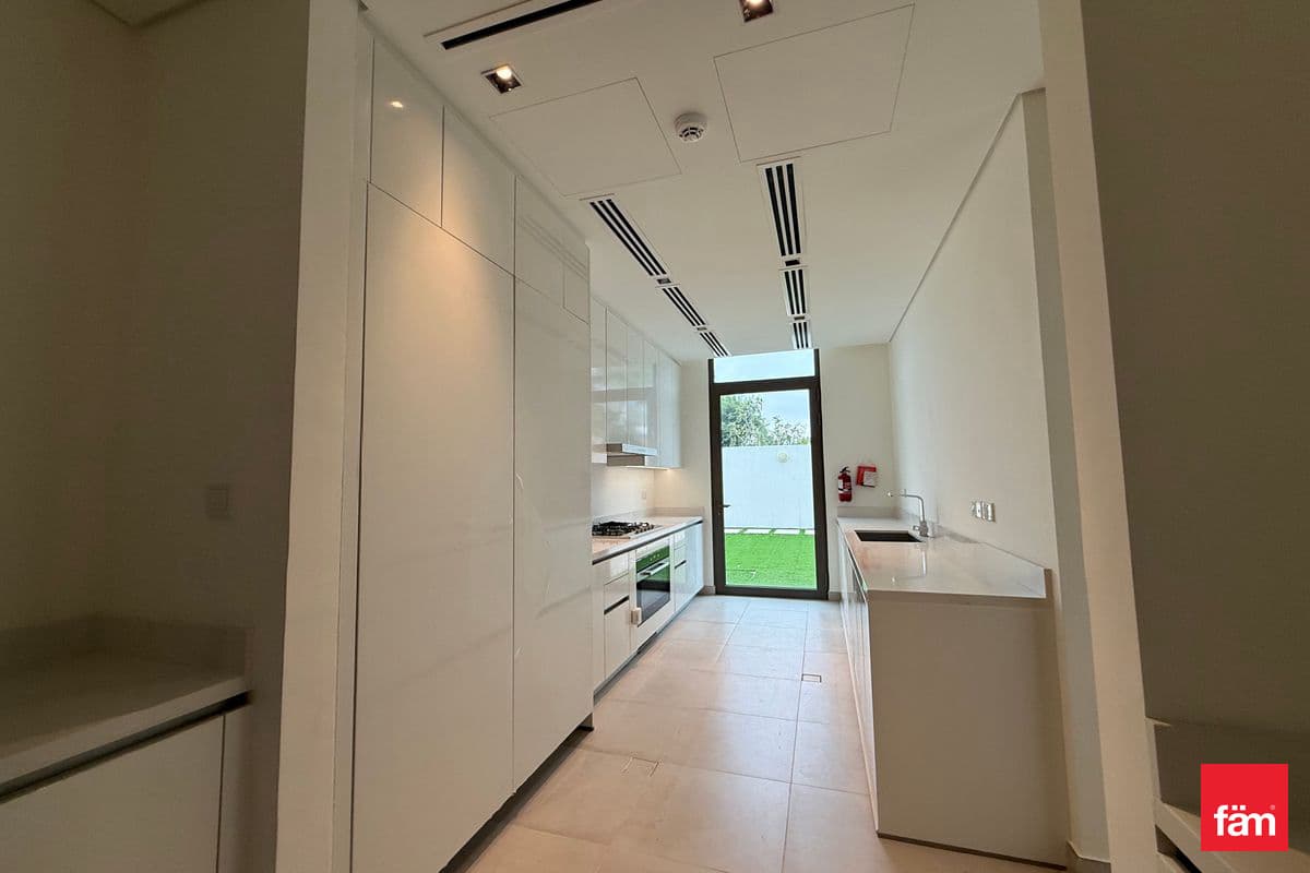 4 bedroom villa in B Villas at District One, photograph 7 of 20