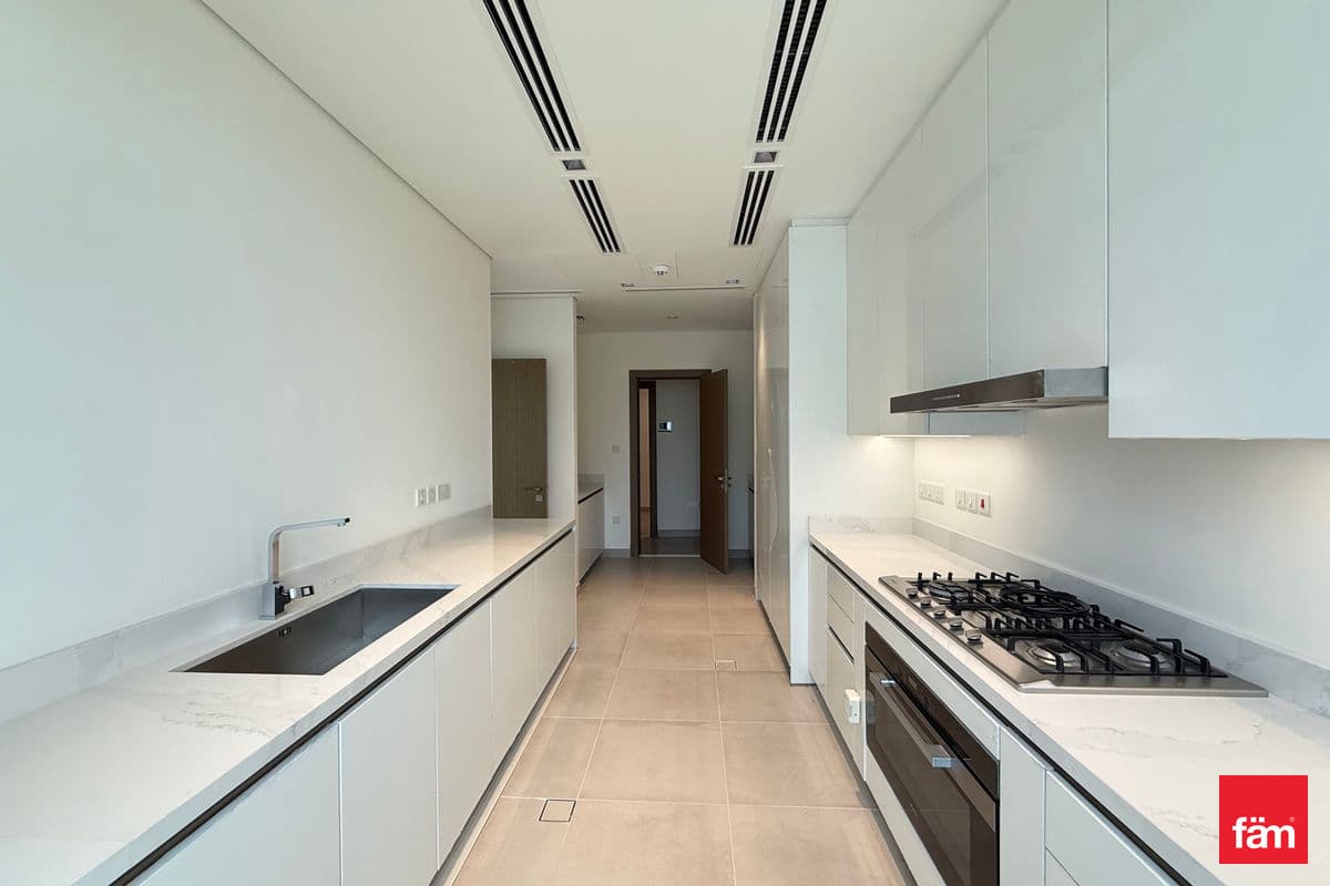 4 bedroom villa in B Villas at District One, photograph 6 of 20