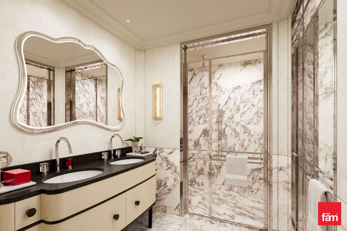 3 bedroom apartment in Baccarat Hotel and Residences, photograph 9 of 10