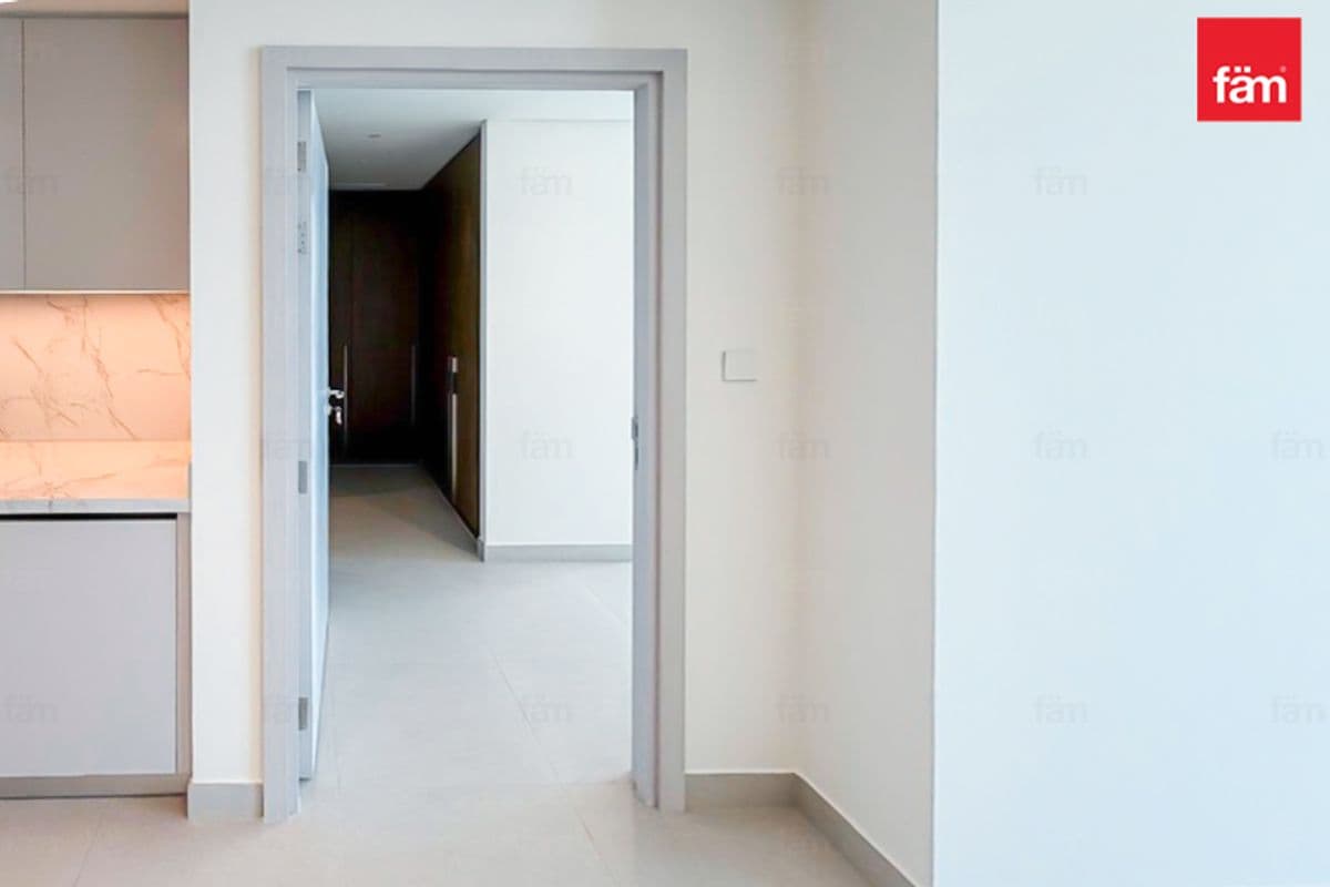 3 bedroom apartment in Beach Mansion Tower 1, photograph 9 of 20