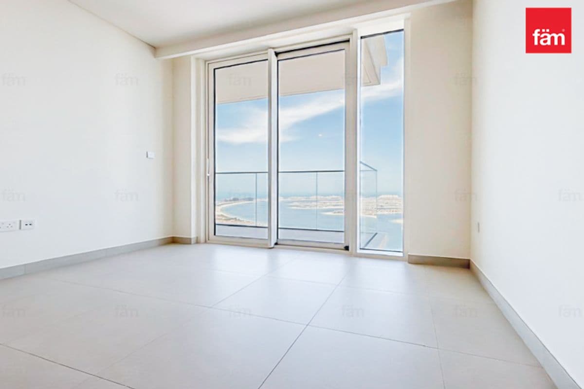 3 bedroom apartment in Beach Mansion Tower 1, photograph 7 of 20