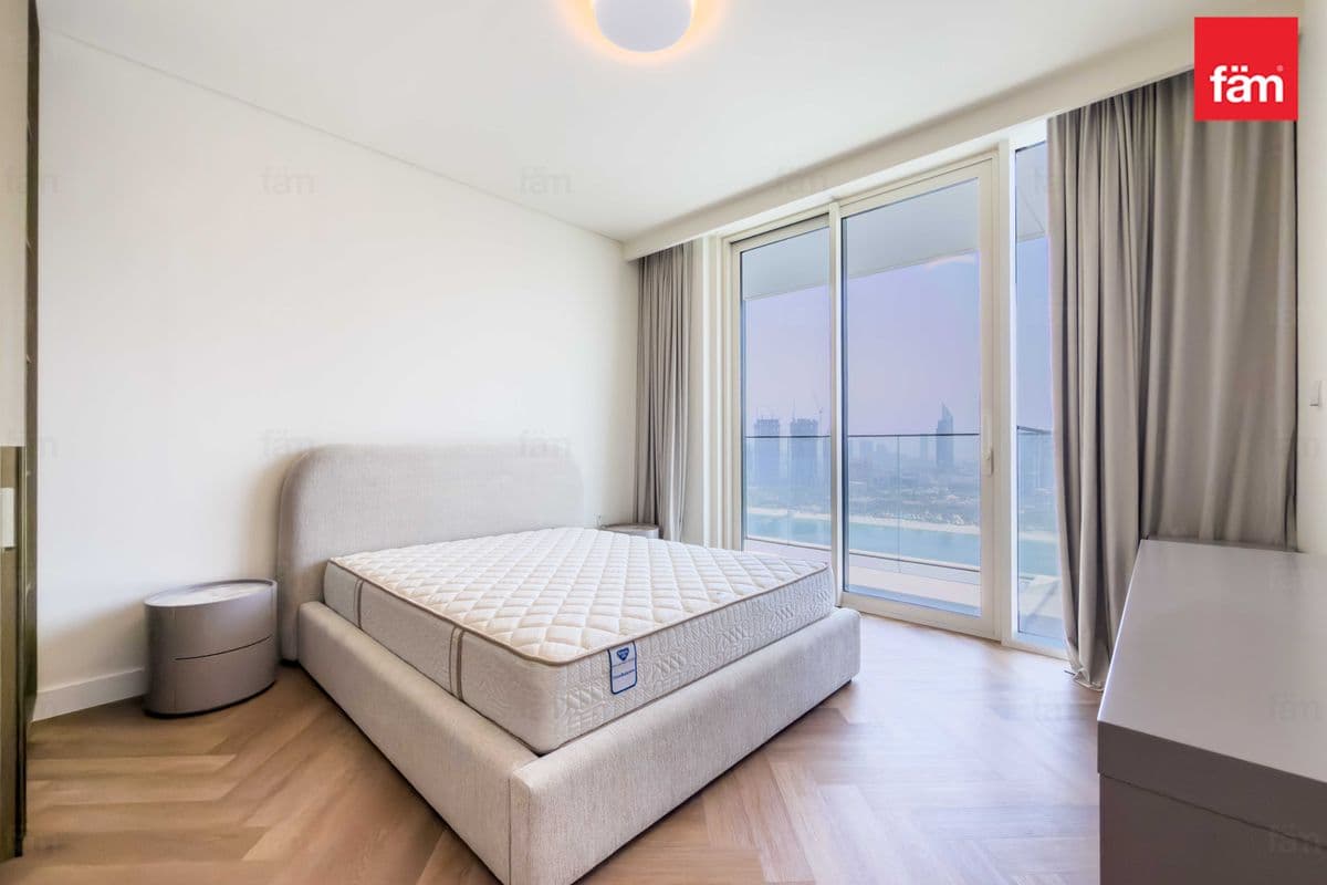 3 bedroom apartment in Beach Mansion Tower 1, photograph 9 of 18