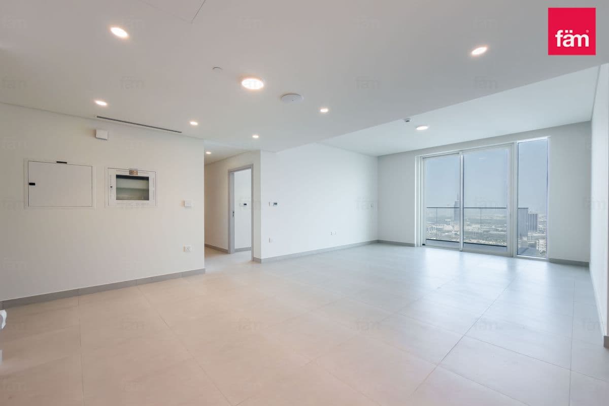 3 bedroom apartment in Beach Mansion Tower 1, photograph 5 of 18