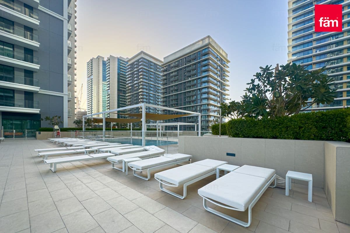 3 bedroom apartment in Beach Mansion Tower 1, photograph 15 of 18