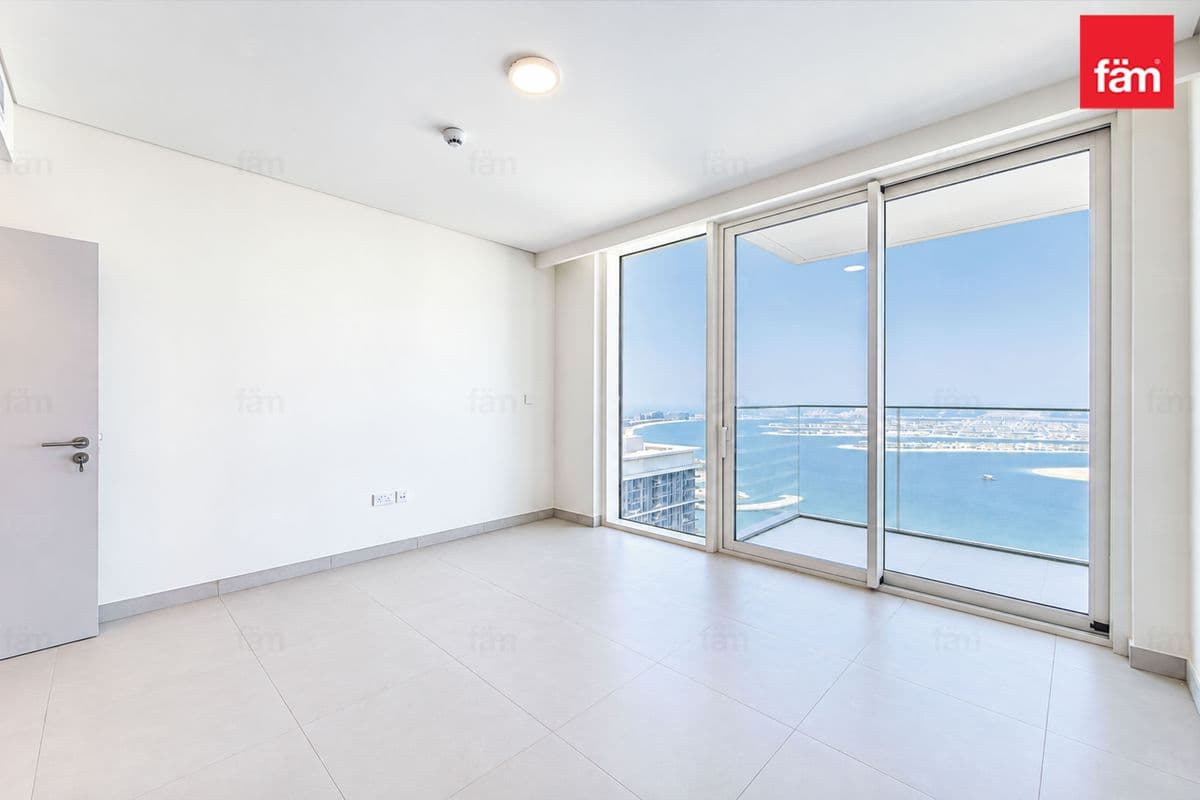 3 bedroom apartment in Beach Mansion Tower 1, photograph 6 of 20