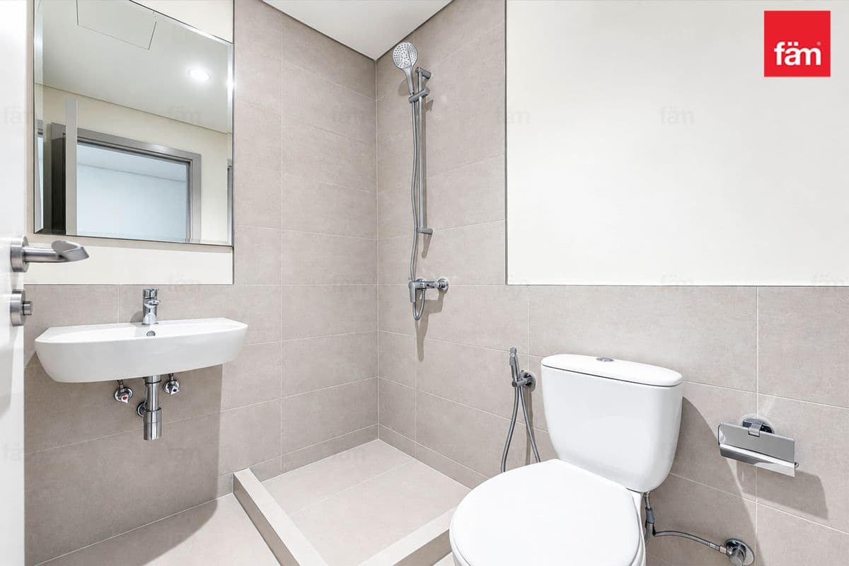 3 bedroom apartment in Beach Mansion Tower 1, photograph 18 of 20