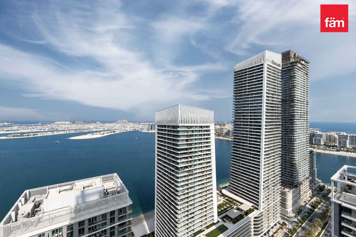 3 bedroom apartment in Beach Mansion Tower 1, photograph 1 of 20