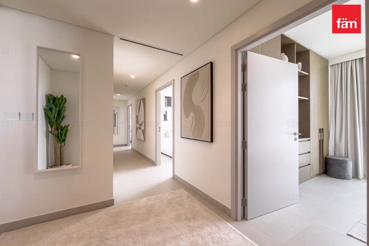 3 bedroom apartment in Beach Mansion Tower 1, photograph 12 of 20