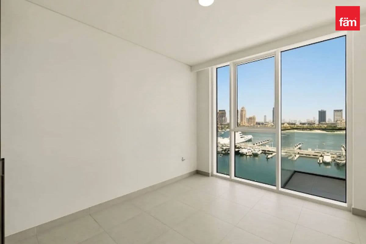 3 bedroom apartment in Beach Mansion Tower 2, photograph 7 of 10