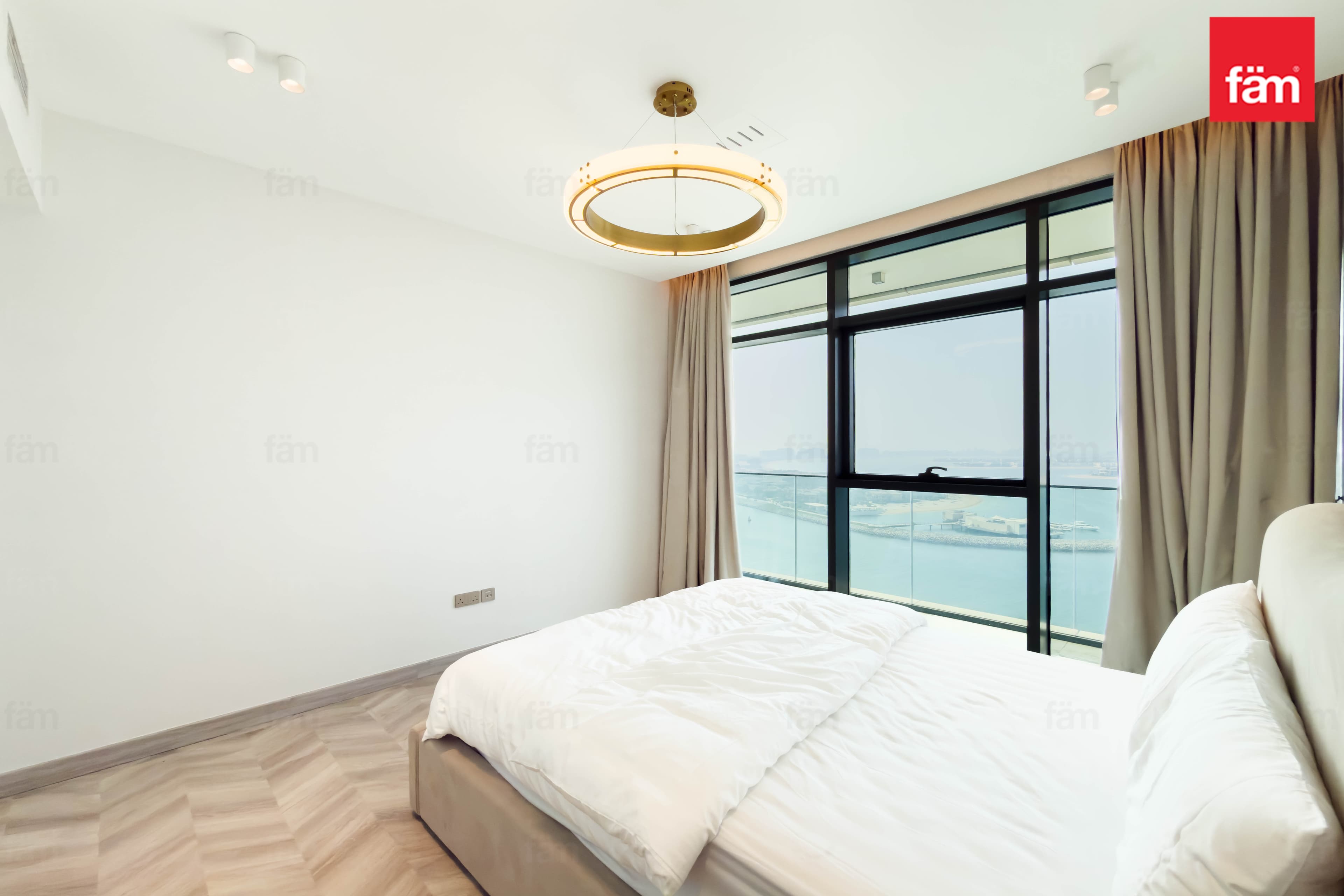 2 bedroom apartment in Beach Vista Tower 1, photograph 13 of 20