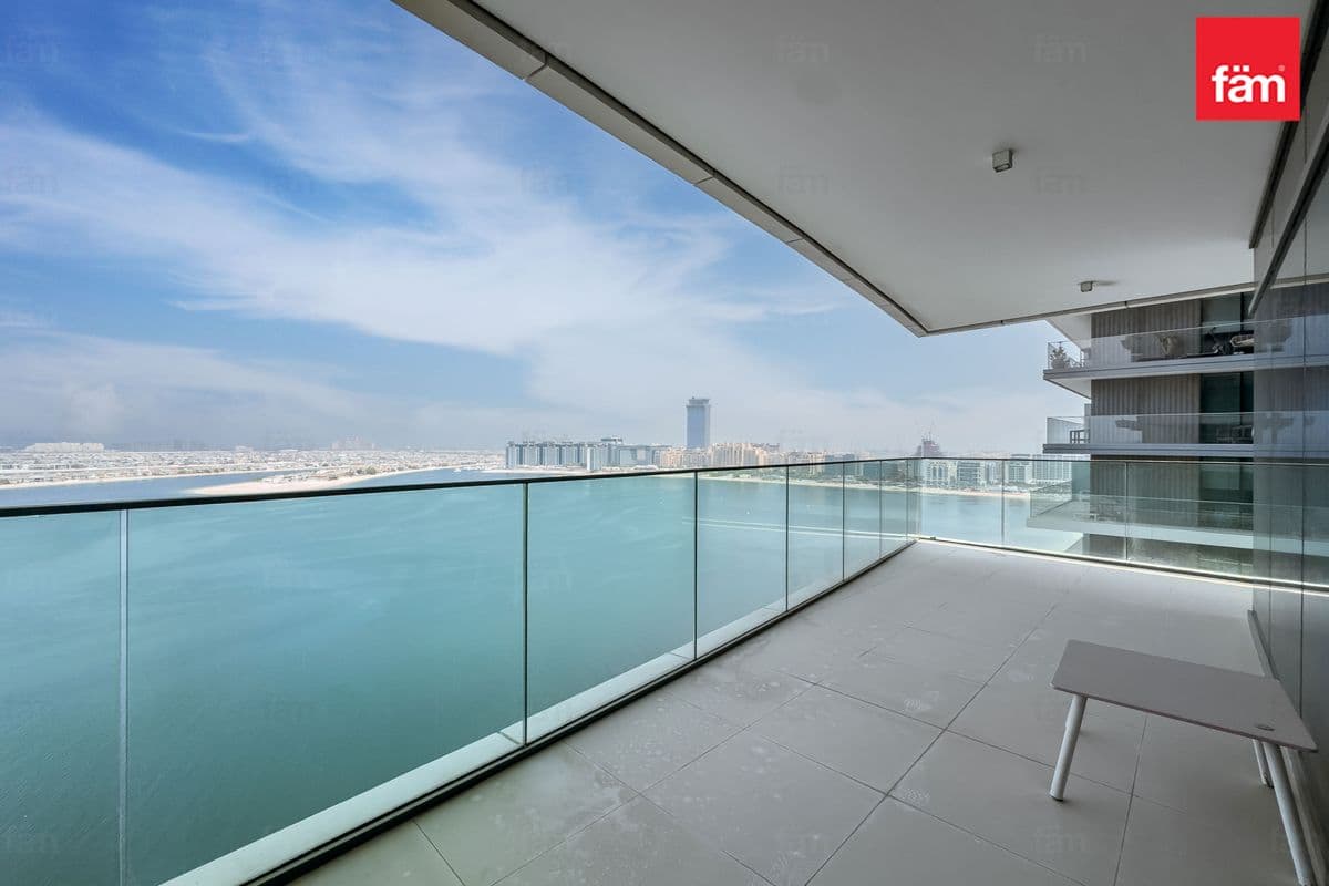 3 bedroom apartment in Beach Vista Tower 2, photograph 6 of 20