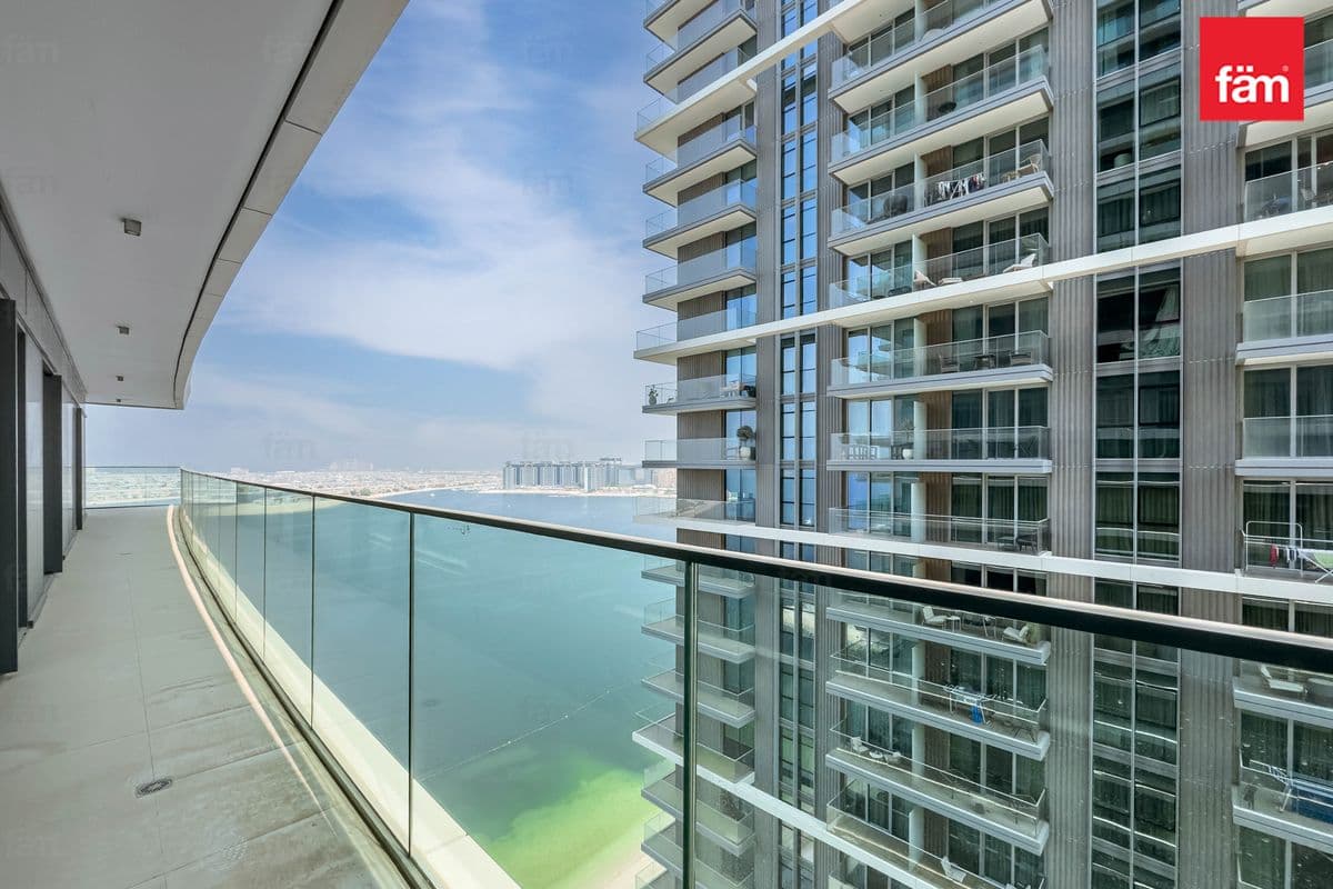 3 bedroom apartment in Beach Vista Tower 2, photograph 14 of 20