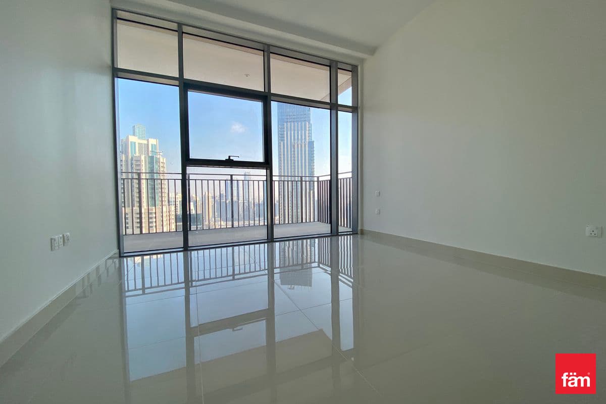 3 bedroom apartment in Boulevard Point, photograph 6 of 17