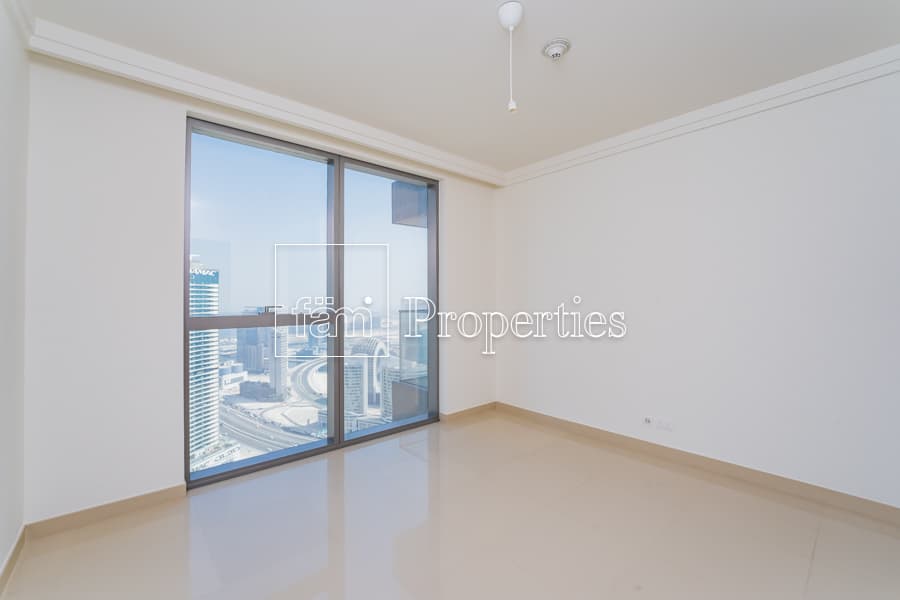 3 bedroom apartment in Boulevard Point, photograph 12 of 20