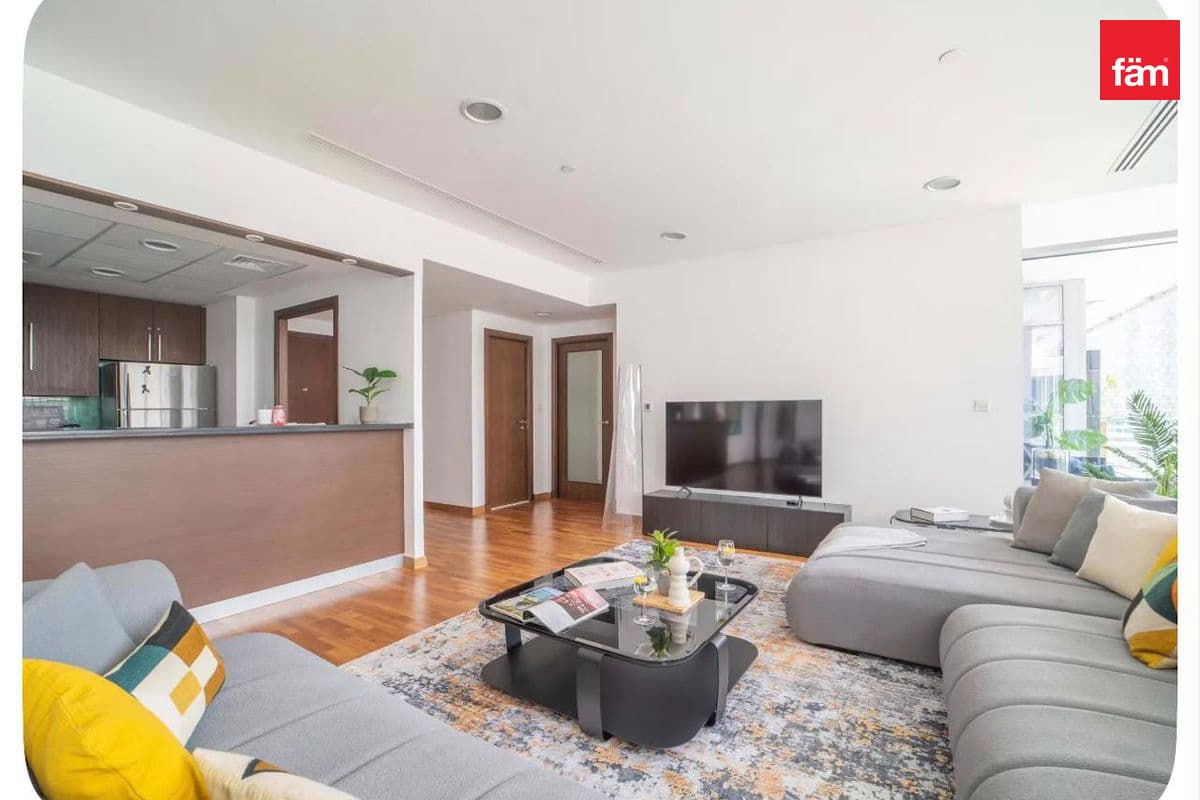 3 bedroom apartment in Burj Daman, photograph 5 of 17